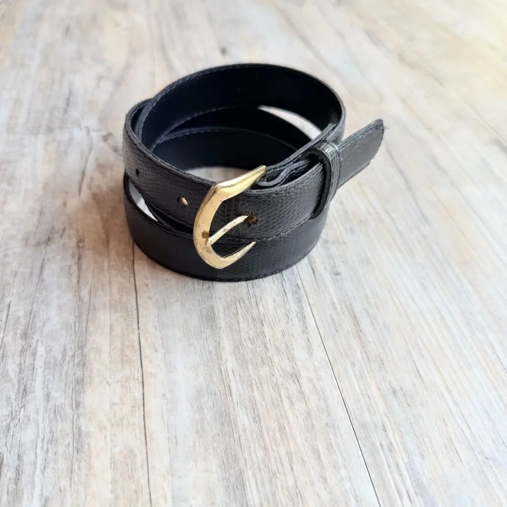 Vintage Black Textured Leather Belt Gold Buckle Size 30 Classic Minimalist